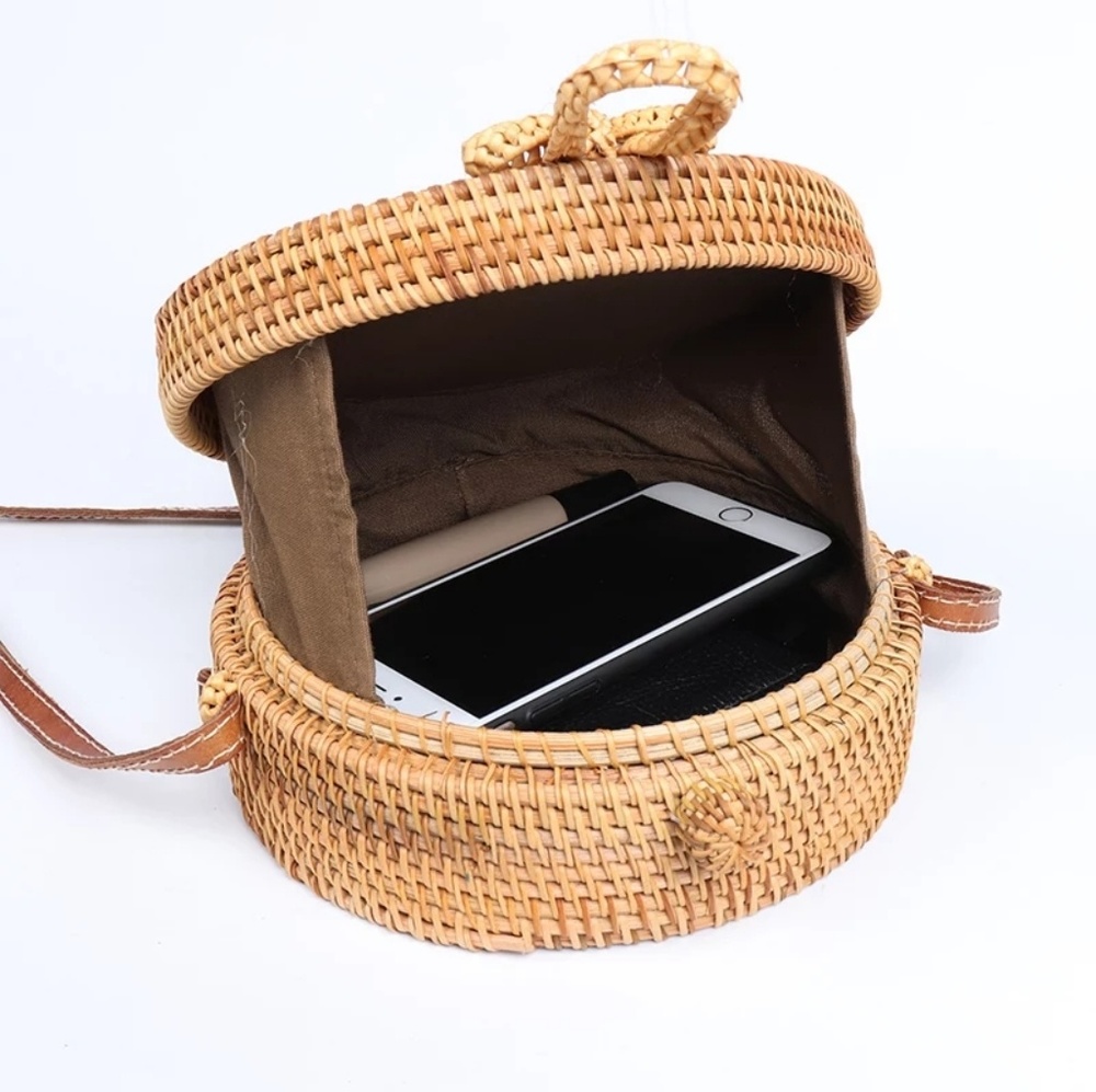 Bali Straw Bag - Picture 5 of 7